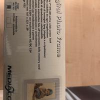 Digital photo frame - cornice elettronica