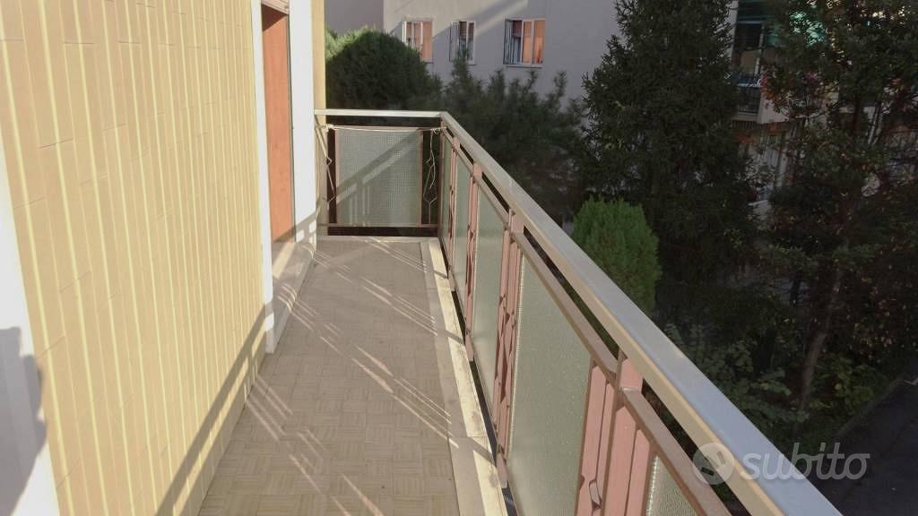 Appartamento di 90 m² con 3 locali e box auto a Ve - Vista 4