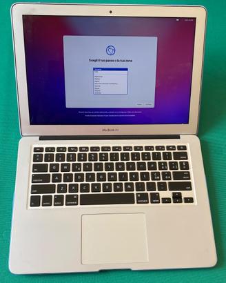 MacBook Air 2017 8GB 1TB