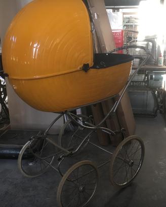 Carrozzina a uovo Chicco