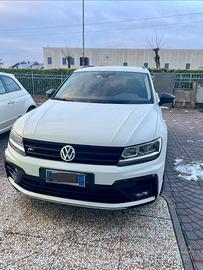 Tiguan 2.0 150cv dsg r Line