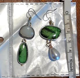 Orecchini bigiotteria, verde e perla