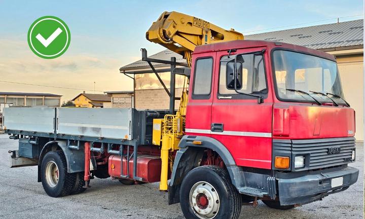 Iveco turbo 145.17 gru e cassone fisso