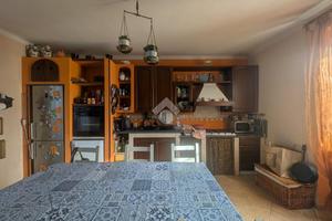 CASA INDIPENDENTE A CARTOSIO