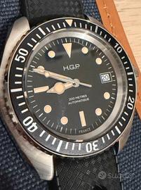 H.G.P DIVER 200M AUTOMATIC VINTAGE DIVING WATCH