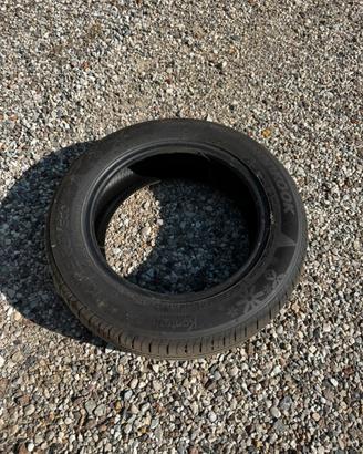 Gomme auto 165 65R 15 H84