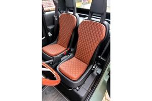 Set di 2 cuscini in eco-pelle marrone per la Fiat 