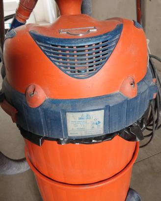 Aspirapolvere professionale 