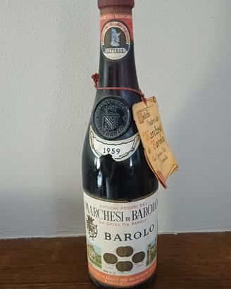 Bottiglia di vino Barolo del 1959, da collezione.