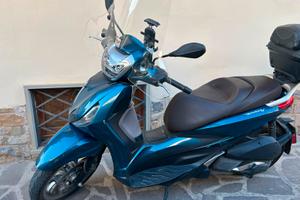 Piaggio BEVERLY  300  HPE  del  2022
