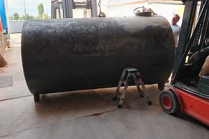 CISTERNA USATA NON SCARRABILE IN FERRO