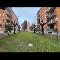 Appartamento trilocale a Milano zona Lorenteggio