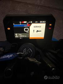 Suzuki gsx 8S