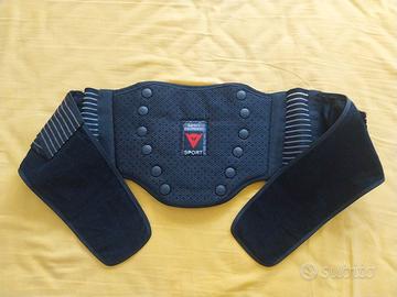 Fascia lombare marca Dainese