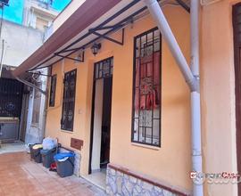 Via Catania, Provinciale, ampio bivani in ottime