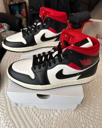 Nike Air Jordan 1 Mid Gym Red Panda