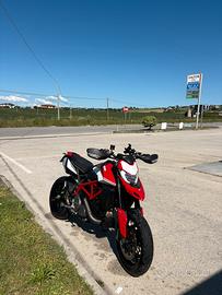 DUCATI HYPERMOTARD 950