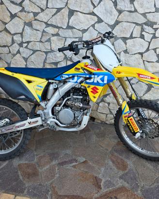 Suzuki RM-Z 250 (2011) – Iniezione 4T8
