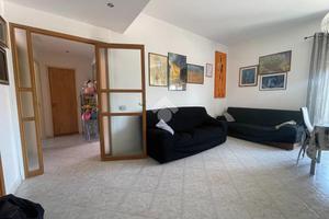 4 LOCALI A TERRACINA