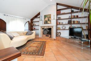 CASA SEMINDIPENDENTE A CASELLE TORINESE
