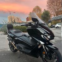 Yamaha T Max 530 - 2017