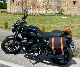 Spendida Moto Guzzi V7 850