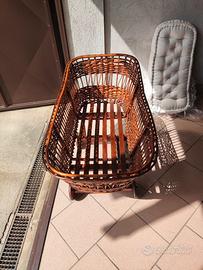 Culla per neonato vintage