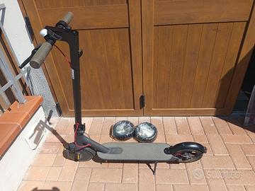 Monopattino elettrico Xiaomi 