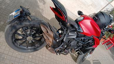 brutale dragster anno 2023 1900 km garanzia 2 anni