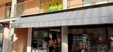 Locale commerciale anche uso ufficio