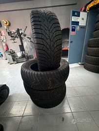 4 pneumatici invernali kumho 205/55R16 dot 2024
