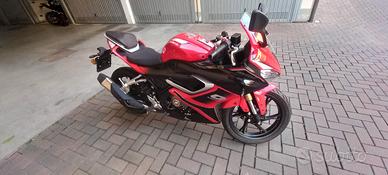 QJ Motor SRK 125R usata