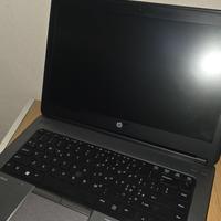 Portatile Hp - 8gb RAM- 240gb- 14"