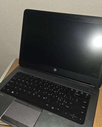 Portatile Hp - 8gb RAM- 240gb- 14"