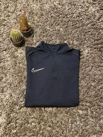maglia nike con zip