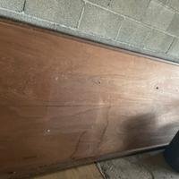 Grande tavolo in legno