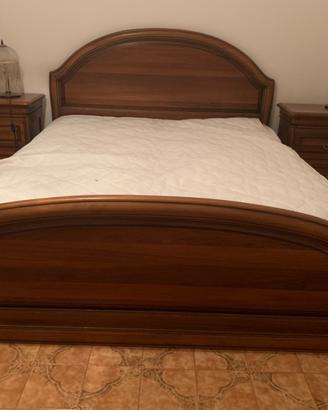Letto matrimoniale