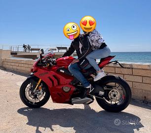 Ducati panigale v4s