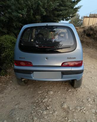 Auto Fiat 600