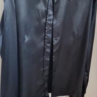 Camicia di seta nera 