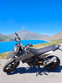 ktm 690 SM 2007 Prestige
