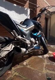 Zontes 125 U - Naked sportiva