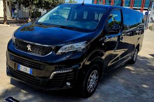 Peugeot Traveller motore nuovo, iva esposta