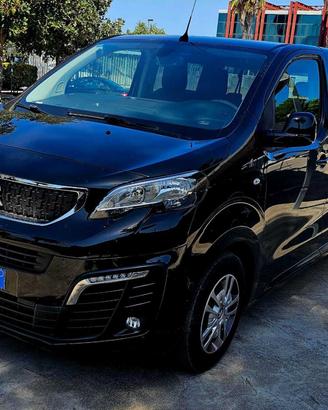 Peugeot Traveller motore nuovo, iva esposta