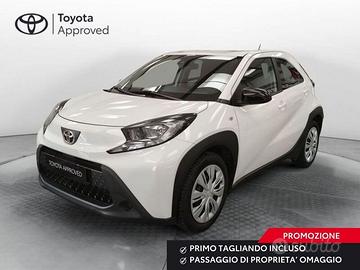 Toyota Aygo X 1.0B (72 CV) Active