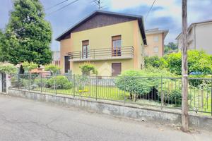 CASA INDIPENDENTE A CASSANO SPINOLA