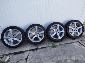 Cerchi in lega 16 peugeot più gomme invernali