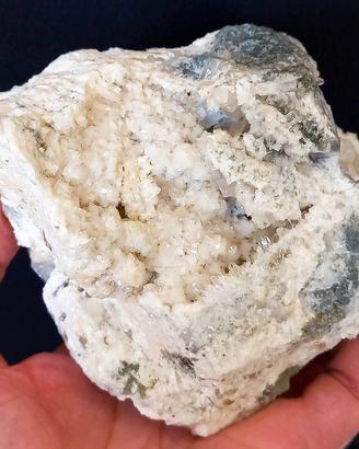 X21 QUARZO con DOLOMITE (Traversella Mine, Italia)