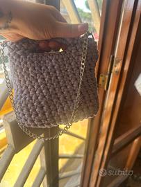 Borse artigianali fatte a mano-uniche e di qualità