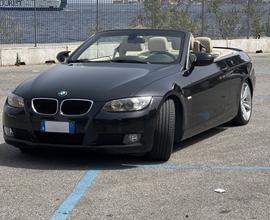 BMW 320D Cabrio E93 apparsa in Mare fuori